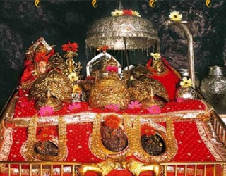 Amritsar to Katra Vaishno Devi Darshan