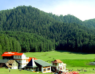 Amritsar Dalhousie and Khajjiar Car Rental