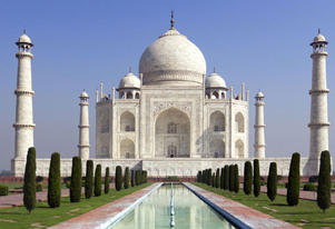 Amritsar to Agra Car Rentals